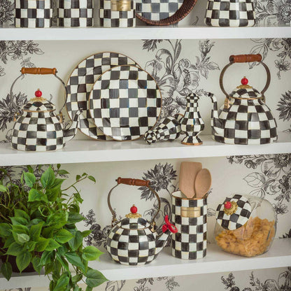 Iconic Black & White Courtly Check Enamel Tea Kettle 1,89L by MacKenzie-Childs